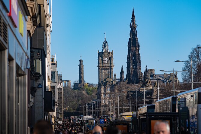 Edinburgh Old Town: Historical Guided Walking Tour - What the $24.96 price gives you