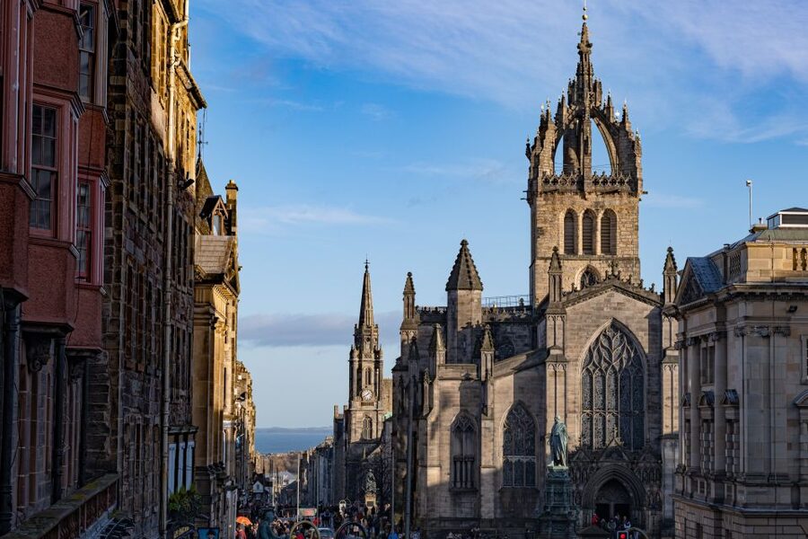 Edinburgh: Old Town History Walking Tour - Starting beside St. Giles’ Cathedral