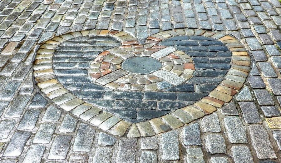 Edinburgh: Old Town Stories - Guided Walking Tour - Key points to know before you book