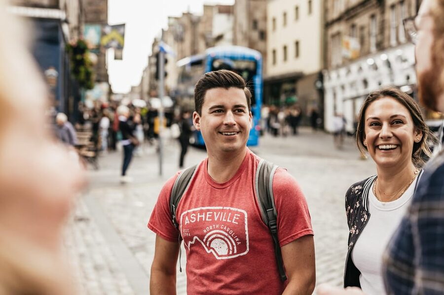 Edinburgh: Pubs and History Guided Walking Tour with Beer - The second tasting along the Royal Mile