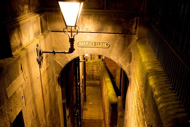 Edinburgh: Witches & Haunted History Walking Tour - A witch tour with real people at its center