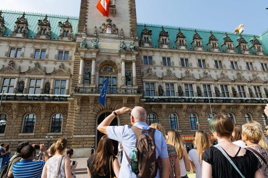English Hamburg City Center Pay-What-You-Want Walking Tour - Starting beneath Hamburg’s Town Hall