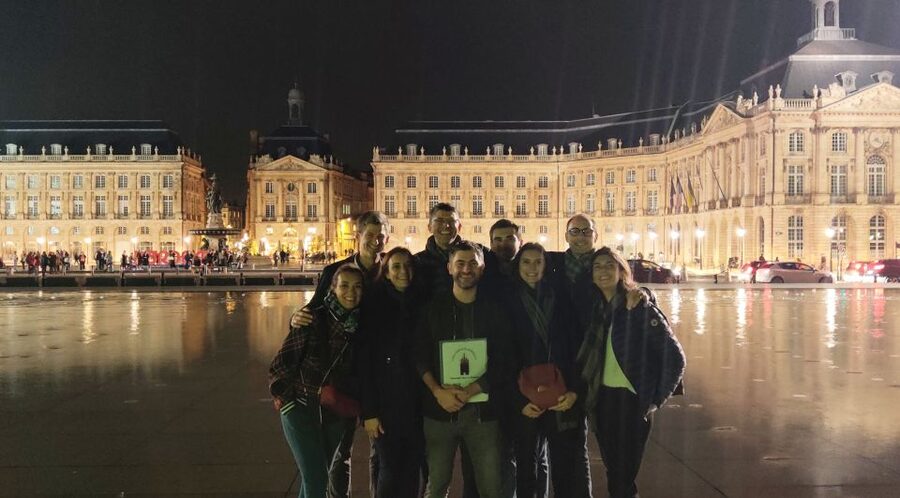 Exclusive! Bordeaux: Nighttime Highlights Walking Tour - The Cannelé Stop