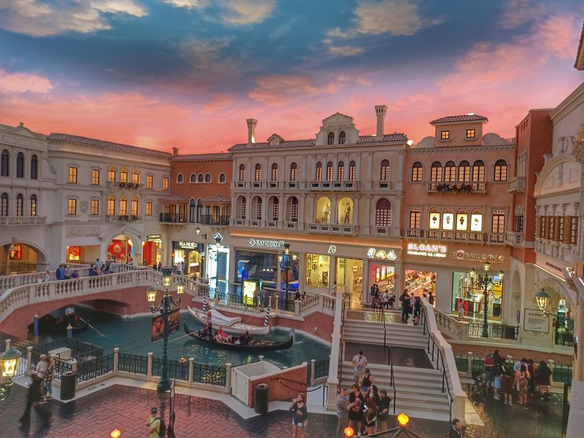 Explore Must-See Spots: Las Vegas Strip Walking Tour - Why this tour works best on your first Las Vegas day