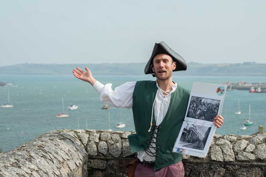 Falmouth: Vibrant Historical Walking Tour (award-winning) - What the 0.8-mile route feels like