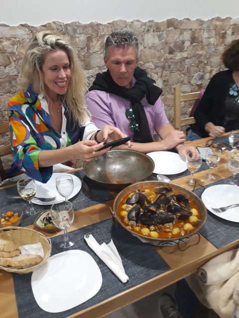Faro: Old Town Guided Walking Food Tour - What the walking is really like