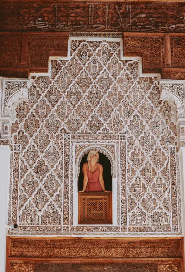 Fes: A Guided Walking Tour Through the Historic Medina - From Bab Bou Jeloud into the maze
