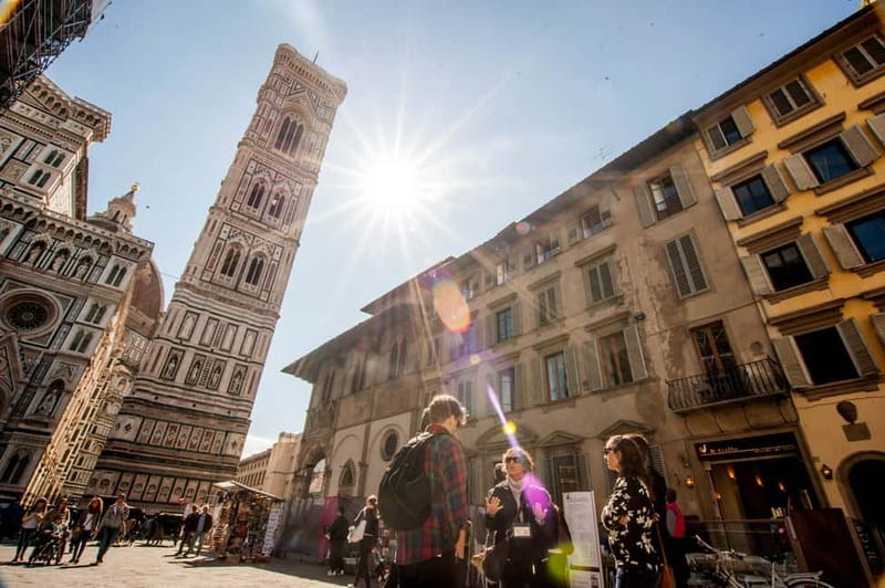 Florence: City Highlights Walking Tour & Wine Windows Option - Historic squares and less obvious corners