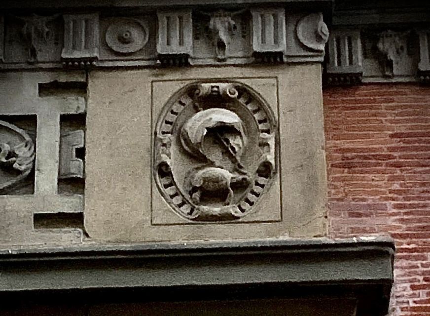 Florence: Dark Mysteries and Legends Guided Walking Tour - Meeting at Piazza San Marco