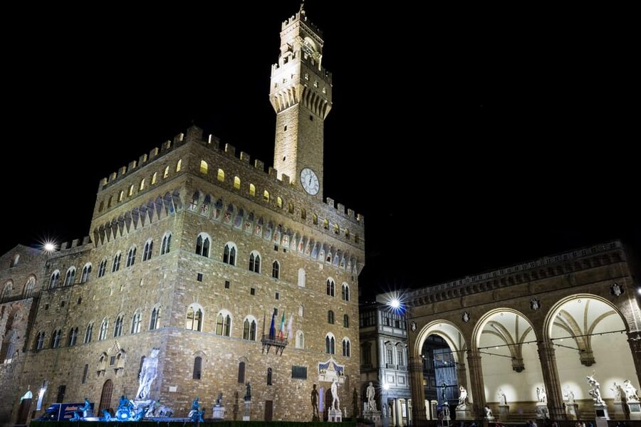Florence: Dark Secrets & Scandals Evening Walking Tour - The Amidei Tower and Santo Stefano al Ponte