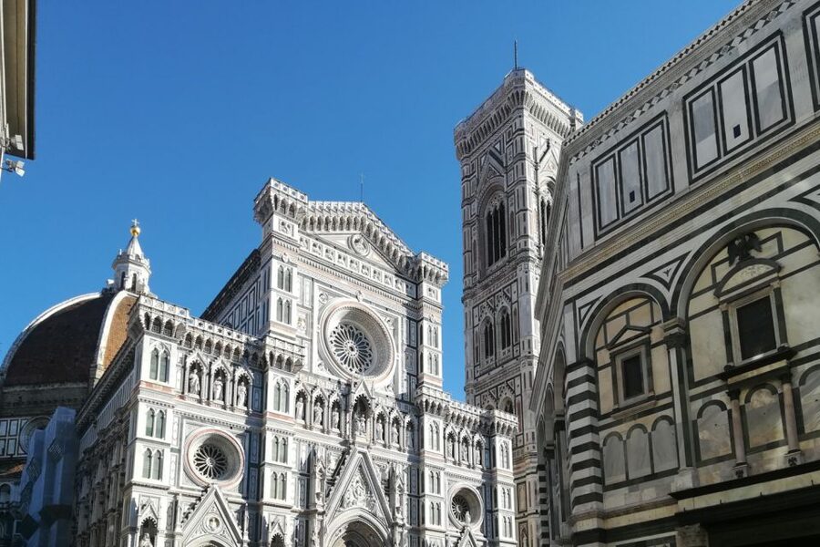 Florence: Heart of Florence Guided Walking Tour - Guide quality, language, and group comfort