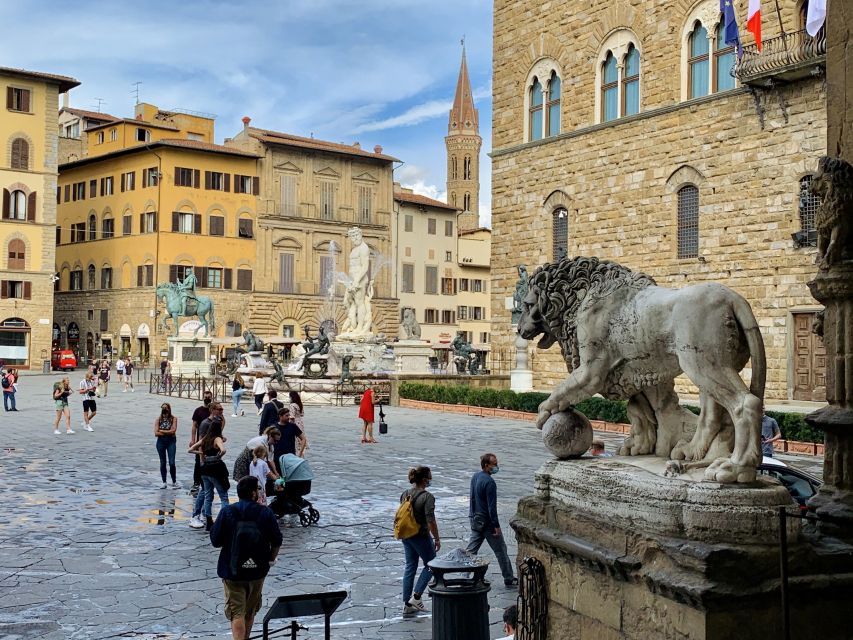 Florence: Highlights Walking Tour with Expert Guide - San Lorenzo and the city behind the monuments