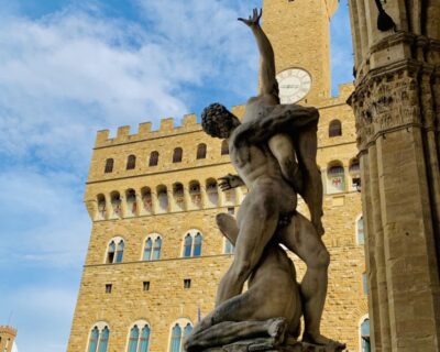 Highlights Walking Tour with Expert Guide