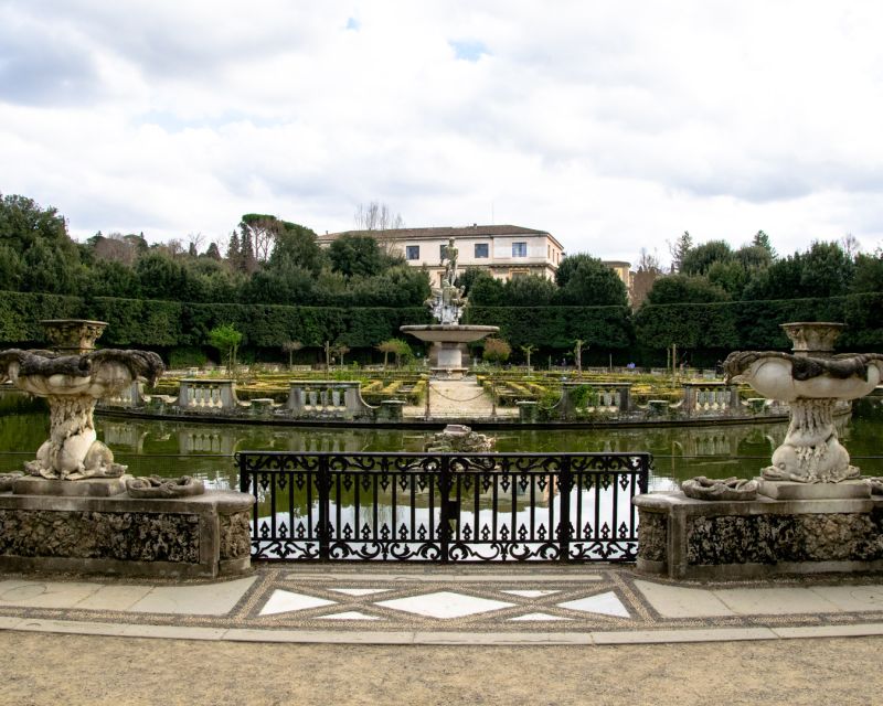 Florence: Pitti Palace and Boboli Gardens Walking Tour - The climb to Cavalier’s Palace