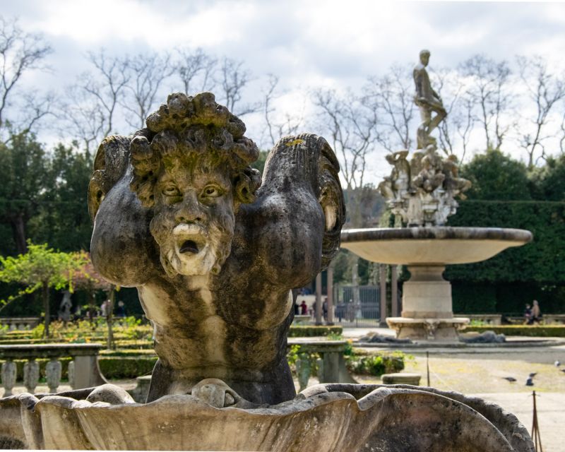 Florence: Pitti Palace and Boboli Gardens Walking Tour - Florence landmarks that frame the visit
