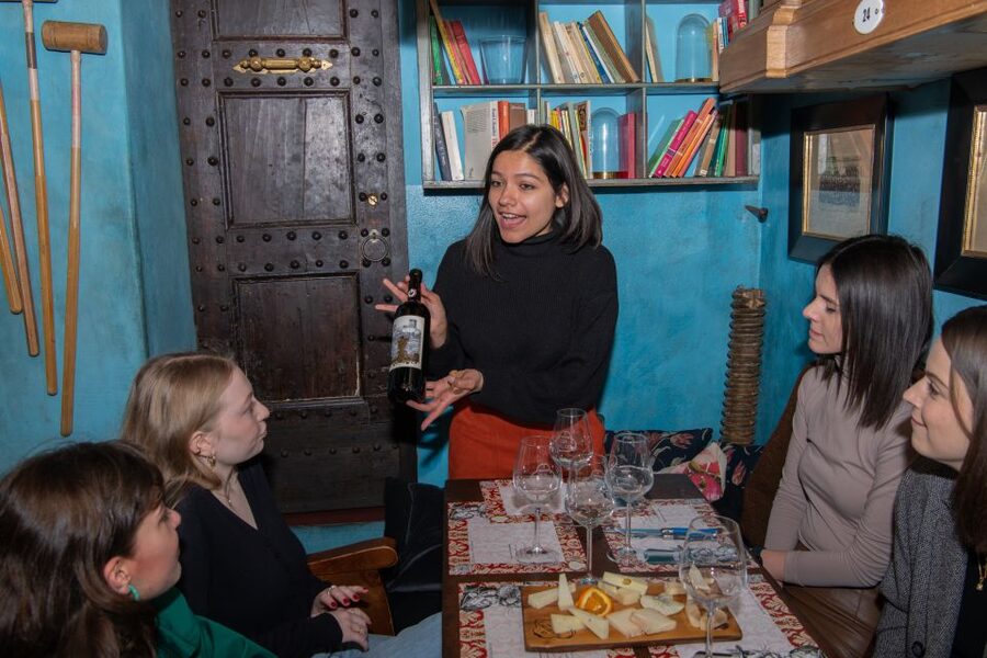 Florence: Private Food Walking Tour with Tuscan Classics - Who Should Book It, and Who Should Skip It