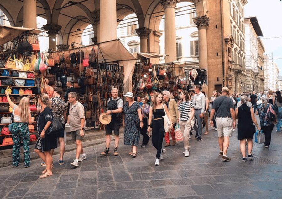 Florence: Small Group Guided Walking Tour - Pace, comfort, and practical limits