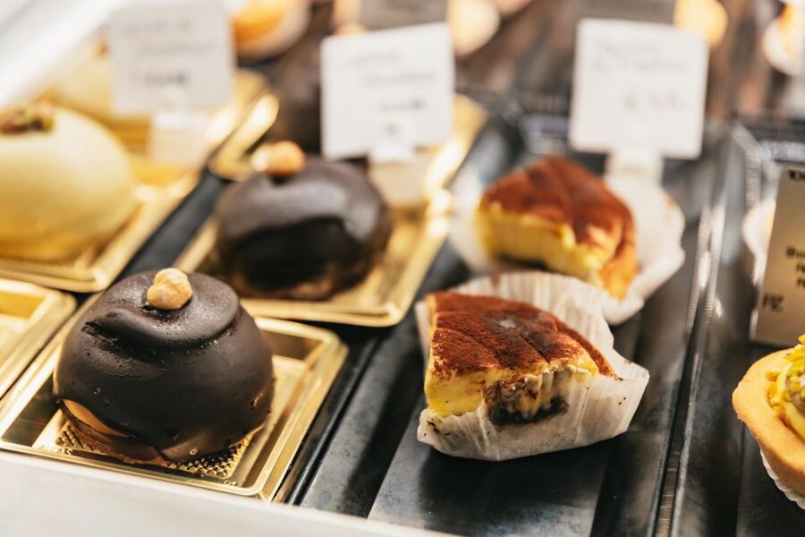Florence: Tuscan Food and Wine Guided Walking Tour - A Florence food walk that starts with local flavor