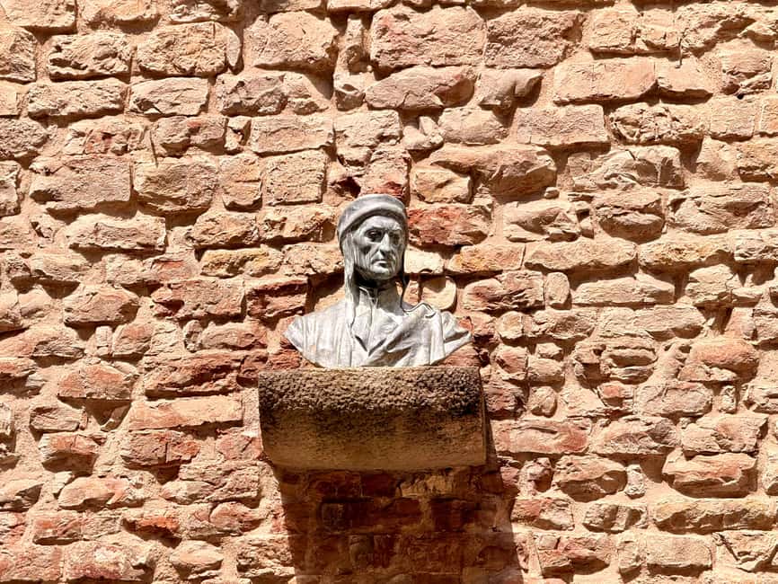 Florence: Uffizi & Accademia Small Group Walking Tour - Piazza della Signoria and the city between museums