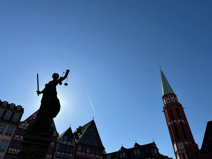 Frankfurt on Foot Daily Walking Tour in English - Meeting at Römerberg
