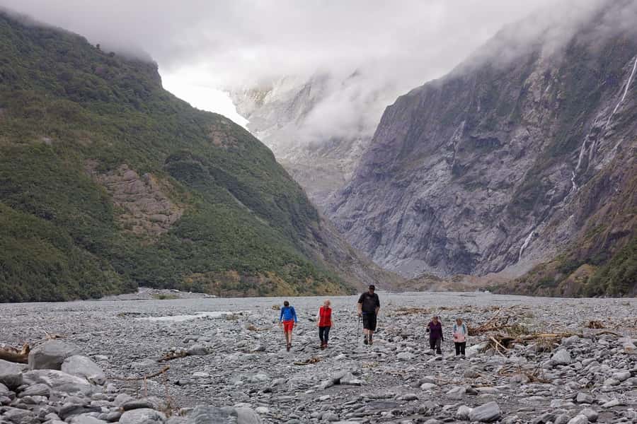Franz Josef: Franz Josef Glacier Lookout Guided Walk - What the three-hour walk is really about