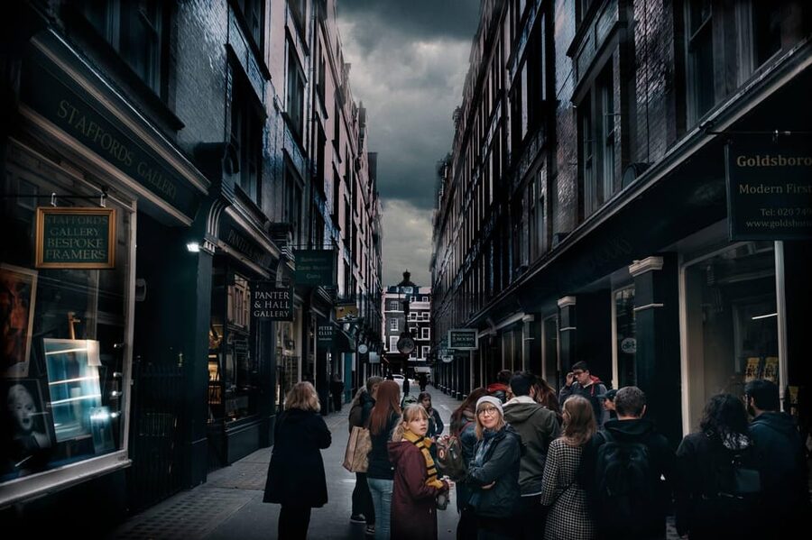 French Language: Original Harry Potter Walking Tour - Is $20 good value?