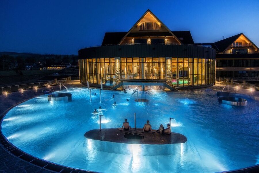 From Krakow: Slovakia Treetop Walk, Zakopane & Thermal Spa - Timing, clothing, and practical details