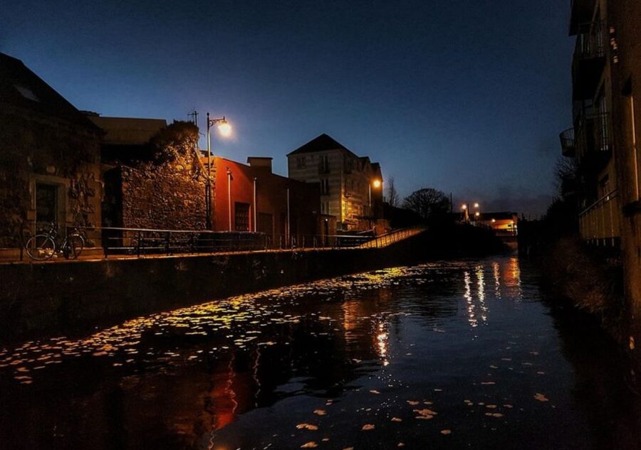Galway: Dark History Guided City Walking Tour - Ghosts, Alleyways, and the Value of the Setting