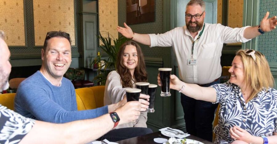 Galway: Food and Culture Walking Tour with Tastings - Traditional dishes and modern Irish drinks