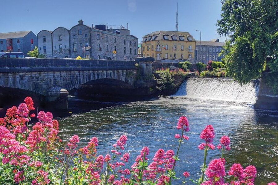 Galway: Welcome to Galway Walking Tour - Why this is a smart first look at Galway