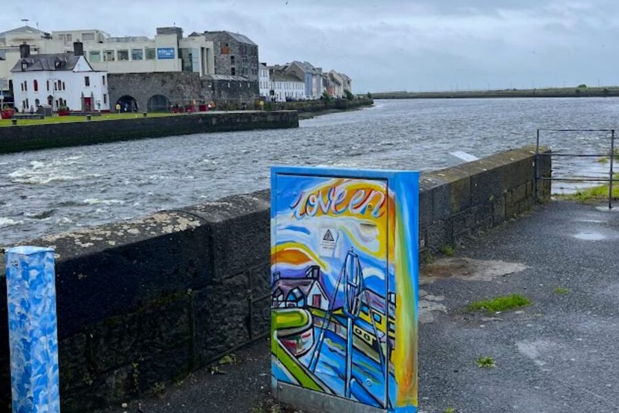 Galway: Welcome to Galway Walking Tour - Through Galway’s lanes, squares, and canals