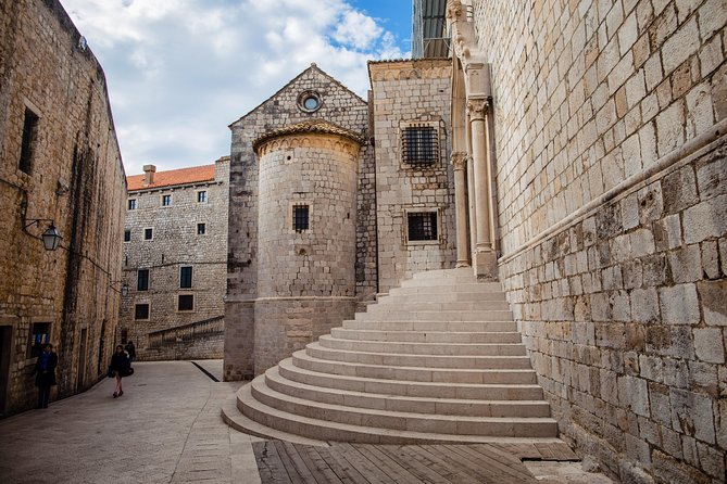'Game of Thrones' Walking Tour in Dubrovnik - Trsteno Arboretum adds gardens and a longer day