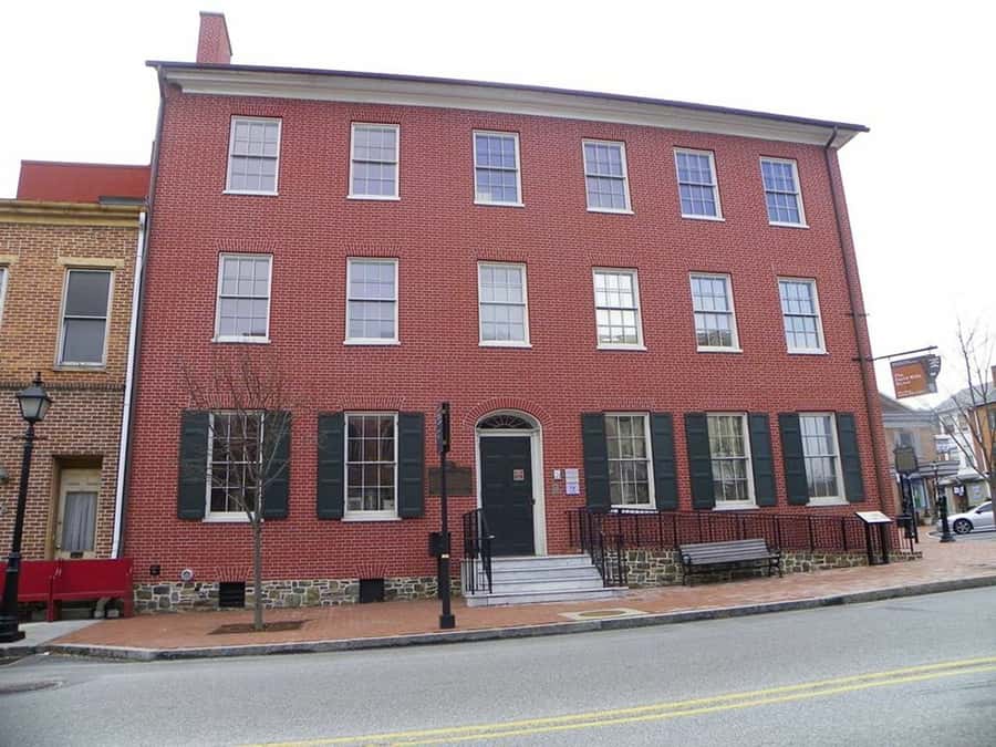 Gettysburg: 1863 Historic Downtown Walking Tour - Walking through an urban battlefield