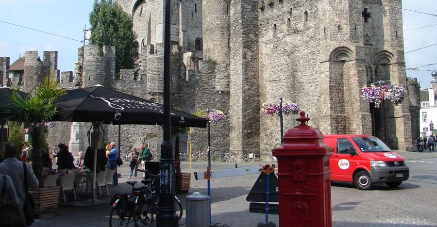Ghent: Private 2-Hour Walking Tour - Starting at Graslei and Korenlei