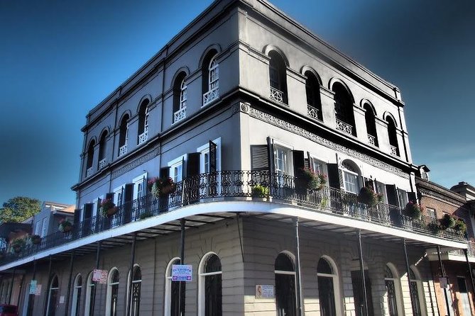Ghost and Vampire Walking Tour Of The French Quarter - A night walk through New Orleans history
