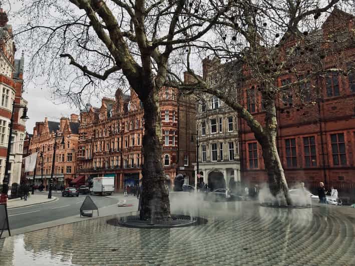 Ghosts and Legends of Mayfair Walking Tour - London - Key points at a glance
