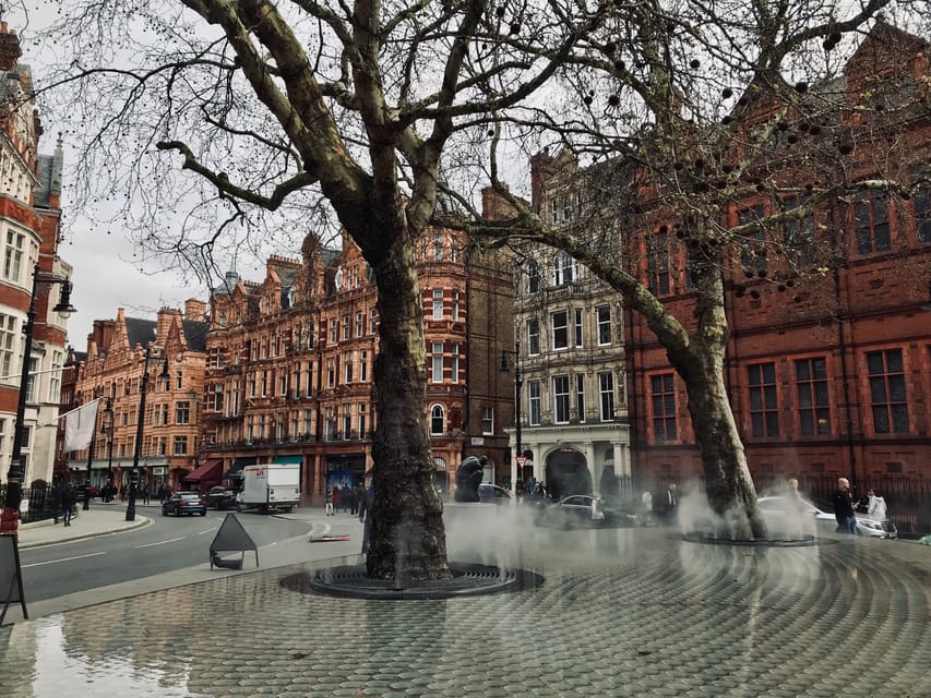 Ghosts and Legends of Mayfair Walking Tour - London - Green Park: ghost stories with a dose of science