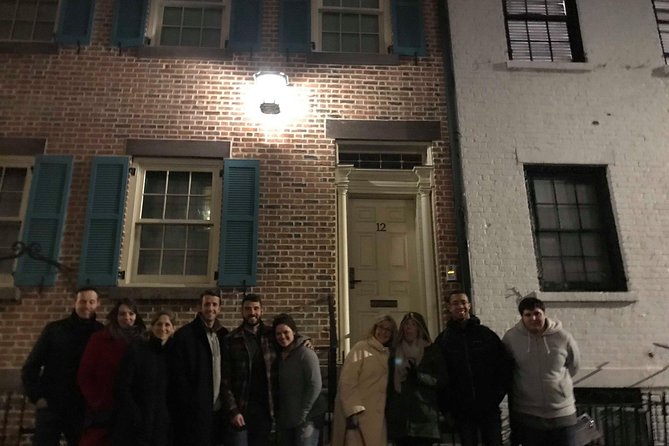 Ghosts of Greenwich Village: 2-Hour Private Walking Tour - The unnamed churchyard and the value of a quieter stop