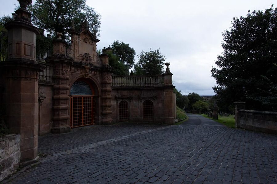 Glasgow: Ghouls, Ghosts & Gruesome Tales Guided Walking Tour - The Necropolis, the tour’s most atmospheric stretch