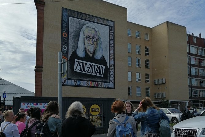 Glasgow Street Art Daily Walking Tour: 2pm - What the price gives you for $19.42