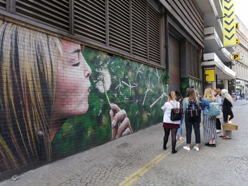 Glasgow: Street Art Guided Walking Tour - Starting at Mitchell Street and The Lighthouse
