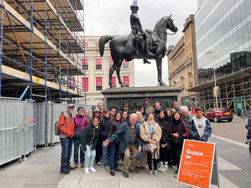 Glasgow: The streets with a Glaswegian guide: Walking Tour - Key points at a glance