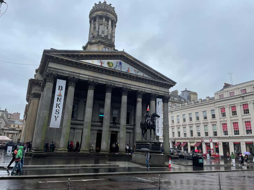 Glasgow: The streets with a Glaswegian guide: Walking Tour - How the actor-guide style changes the experience