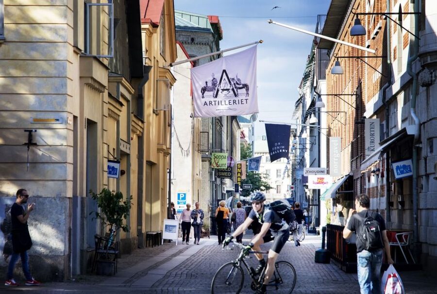 Gothenburg: Haga Old Town Walking Tour - Who should book this Haga walk?