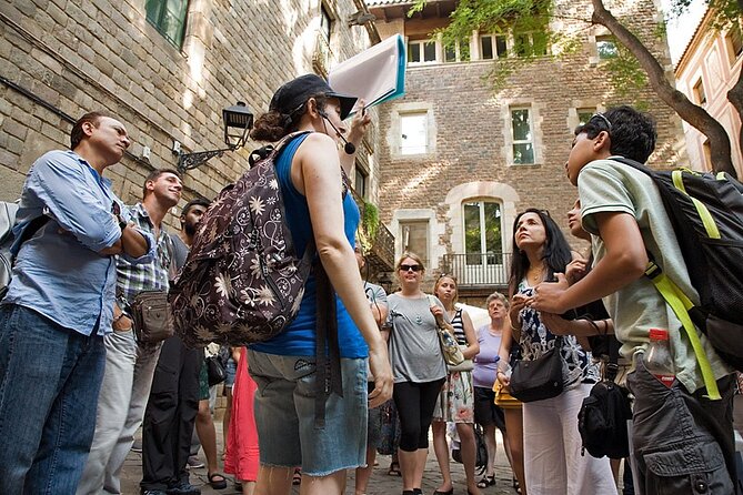 Gothic Quarter Donation-Based Walking Tour in English - Finishing at Santa Maria del Mar in El Born