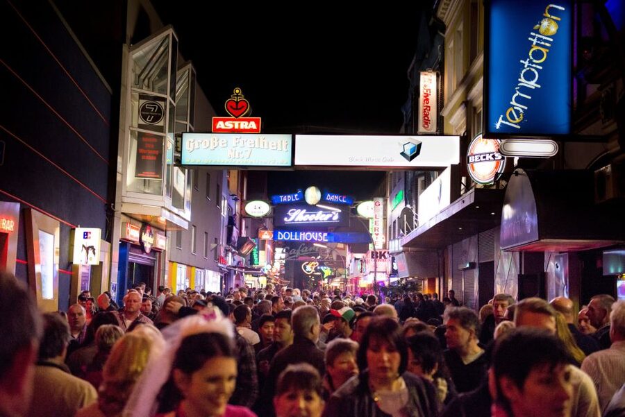 Hamburg: Private Tour Red Light District Walking Tour - Reeperbahn: Hamburg’s famous adult street