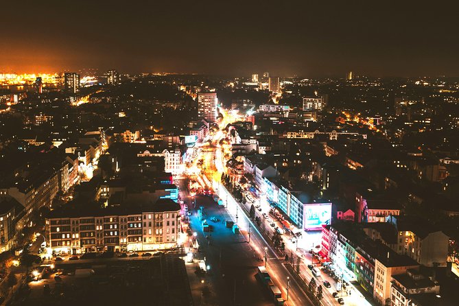 Hamburg Reeperbahn Small-Group Walking Tour - What this Reeperbahn walk is really about