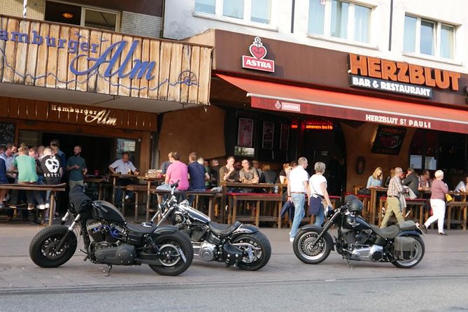 Hamburg Reeperbahn Small-Group Walking Tour - What the guide can add