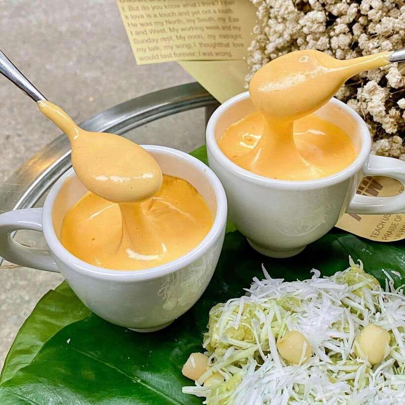 Hanoi: Michelin Guide Street Food Walking Tour - Three Hanoi dishes that tell a bigger story