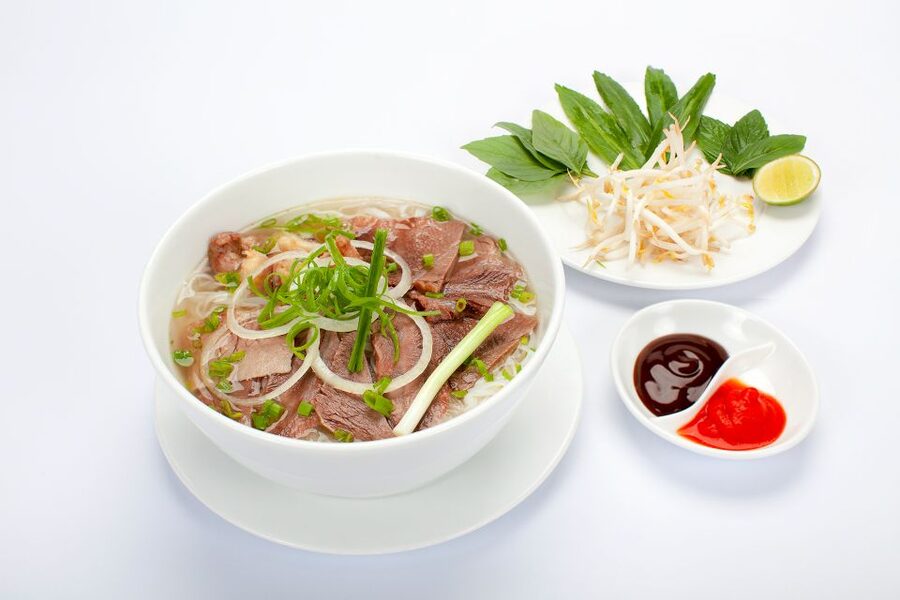 Hanoi: Small-Group Street Food Walking Tour - Pho, the dish that needs no introduction